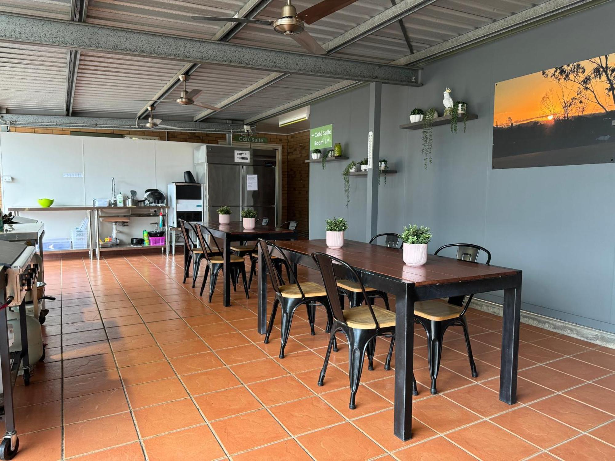 Raintree Motel Biloela Ngoại thất bức ảnh
