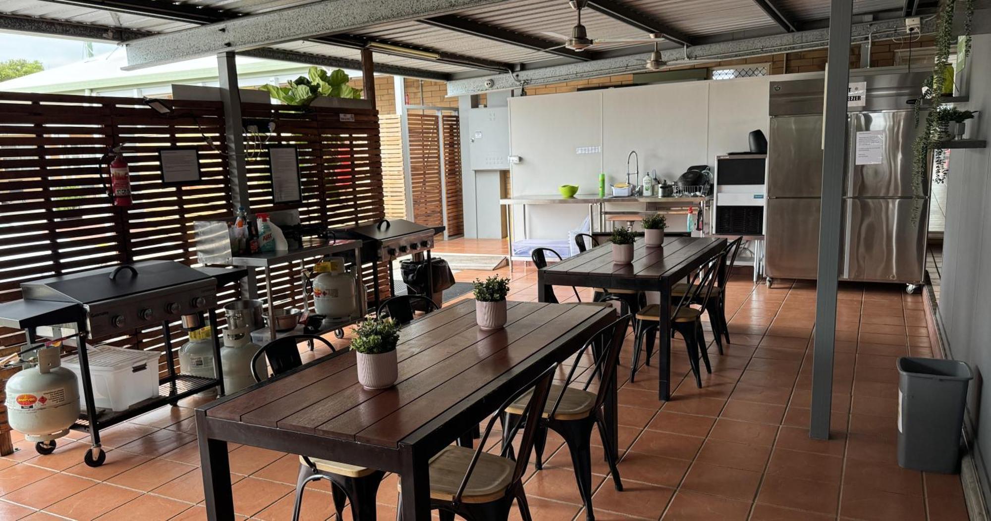 Raintree Motel Biloela Ngoại thất bức ảnh